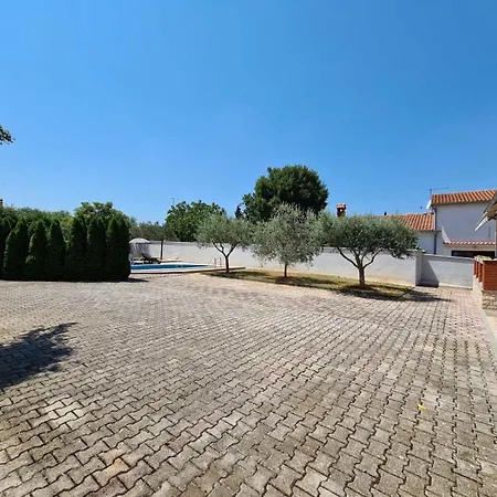 Mit Privatpool Fuer 7 Personen Ca 90 Qm In Pavicini, Istrien Suedkueste Von Istrien Pavicini